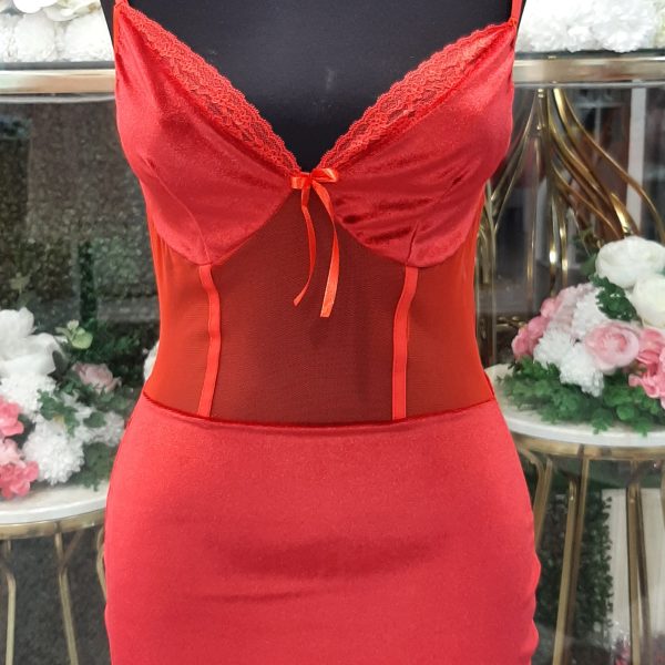 پیراهن مخمل